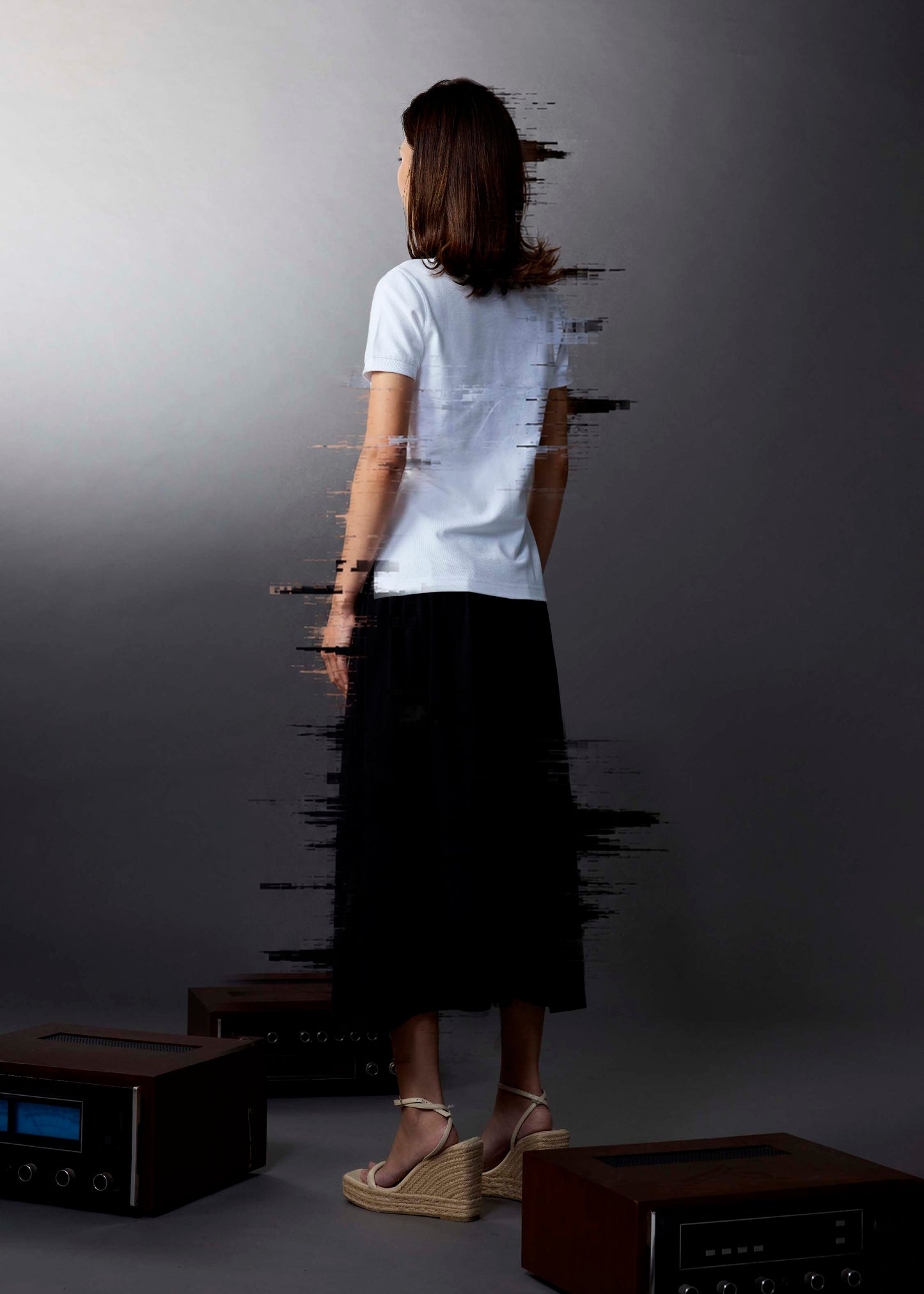 WHITE WOMEN TAPERED FIT POLO SHIRT WITH EMBROIDERY