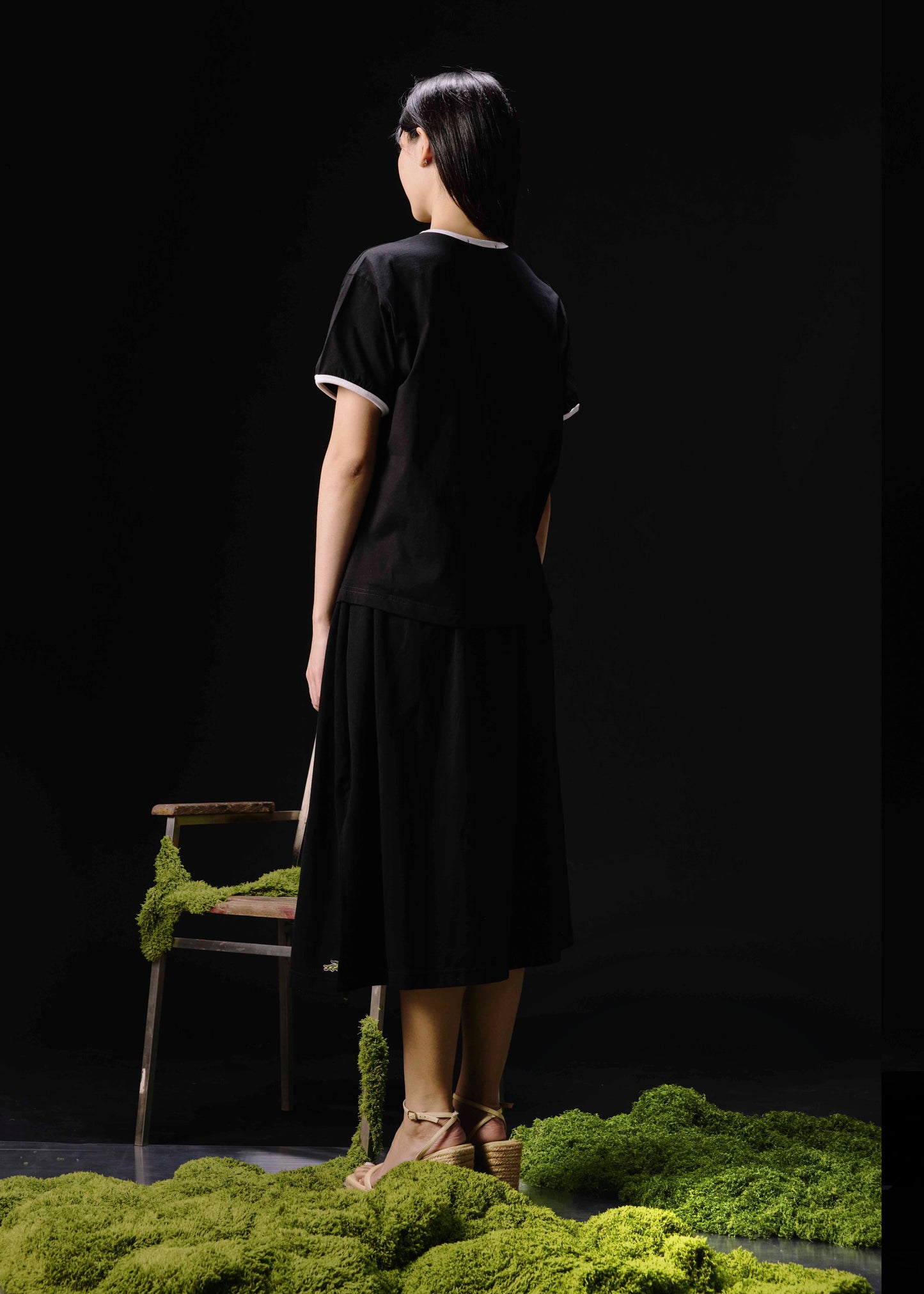 BLACK OVERSIZED FIT CREW NECK SHORT SLEEVE T-SHIRT WITH GRAPHIC PRINT