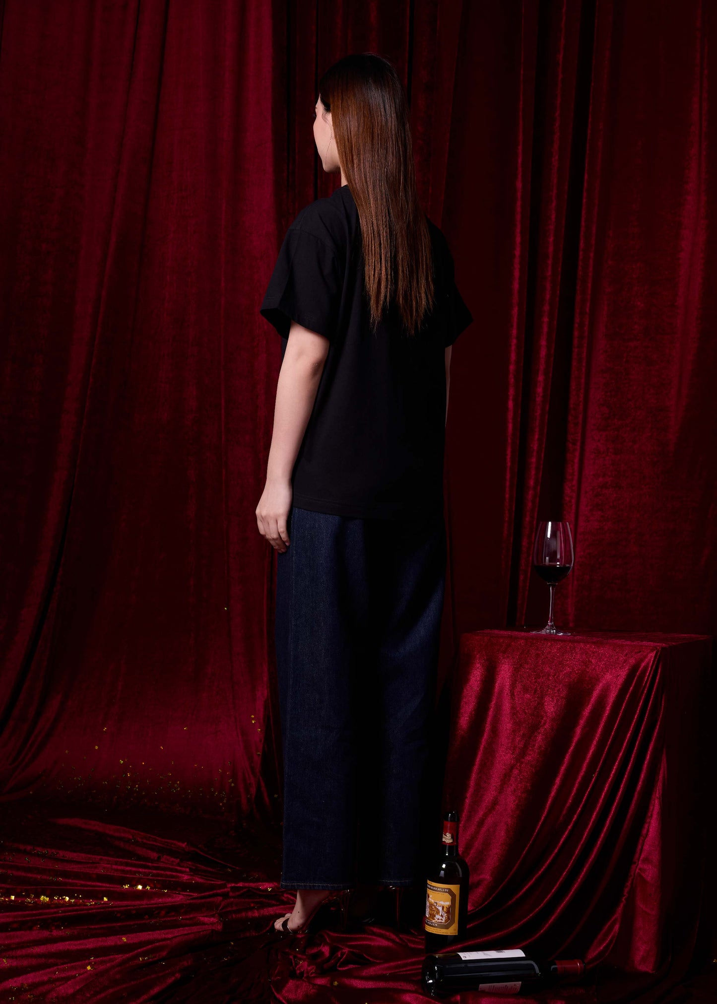 BLACK OVERSIZED FIT CREW NECK SHORT SLEEVE T-SHIRT WITH GRAPHIC PRINT