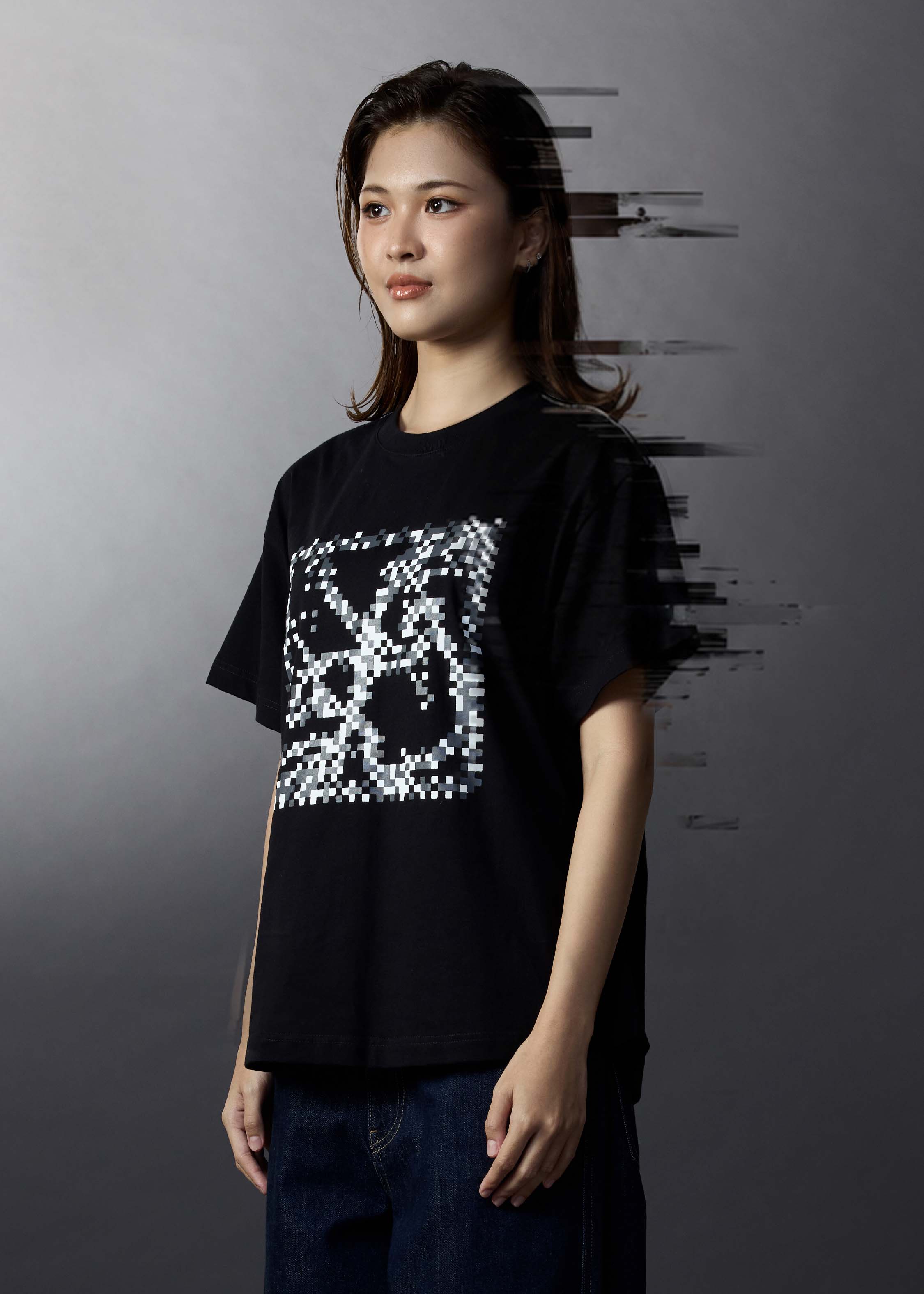BLACK OVERSIZED FIT CREW NECK SHORT SLEEVE T-SHIRT WITH GRAPHIC