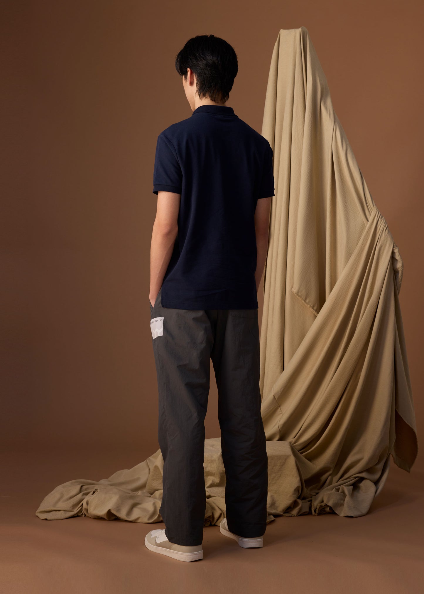 เสื้อโปโลสีกรมทรงคัสตอมฟิต