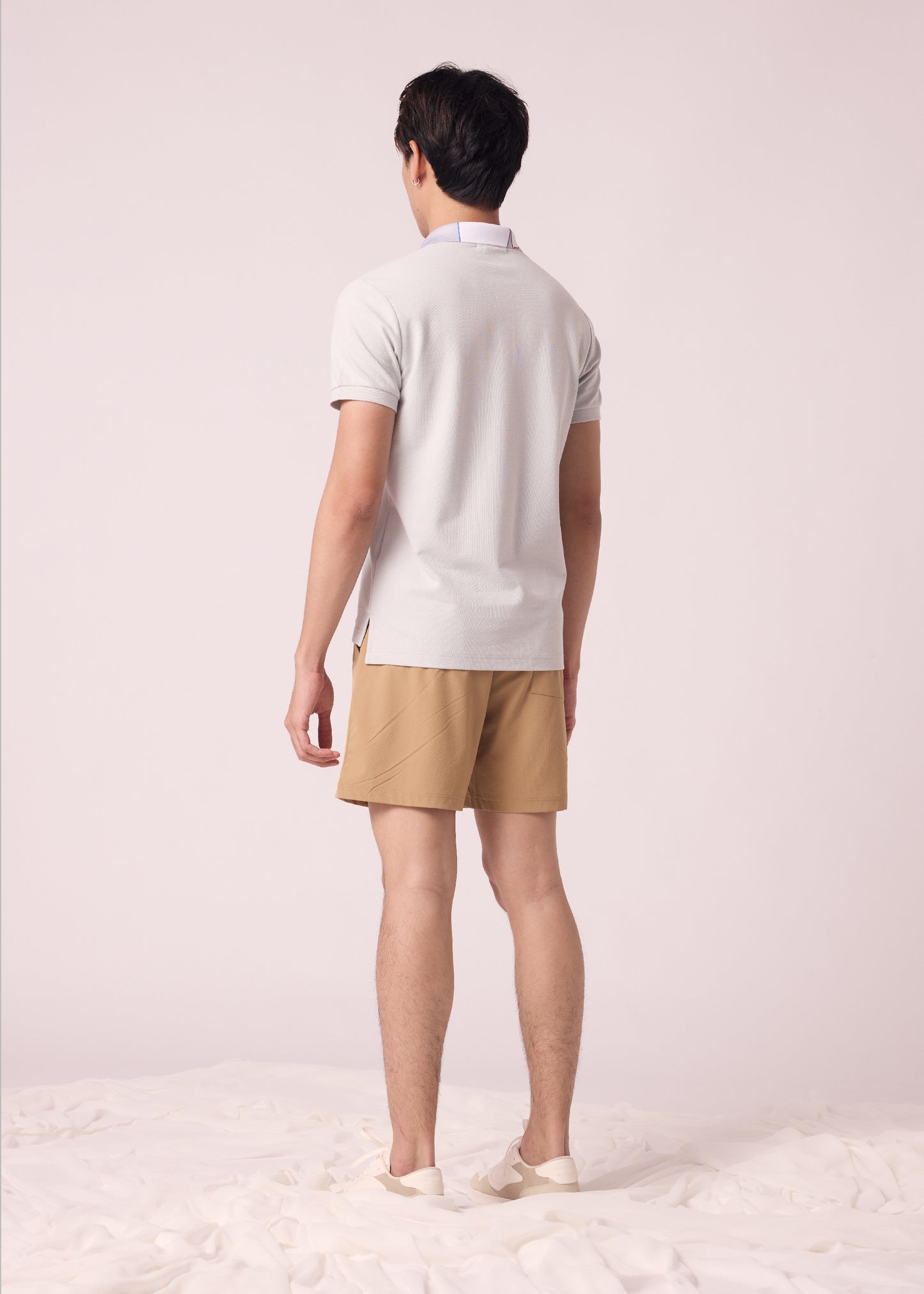 GRAY CUSTOM FIT POLO SHIRT WITH FABRIC PRINT COLLAR