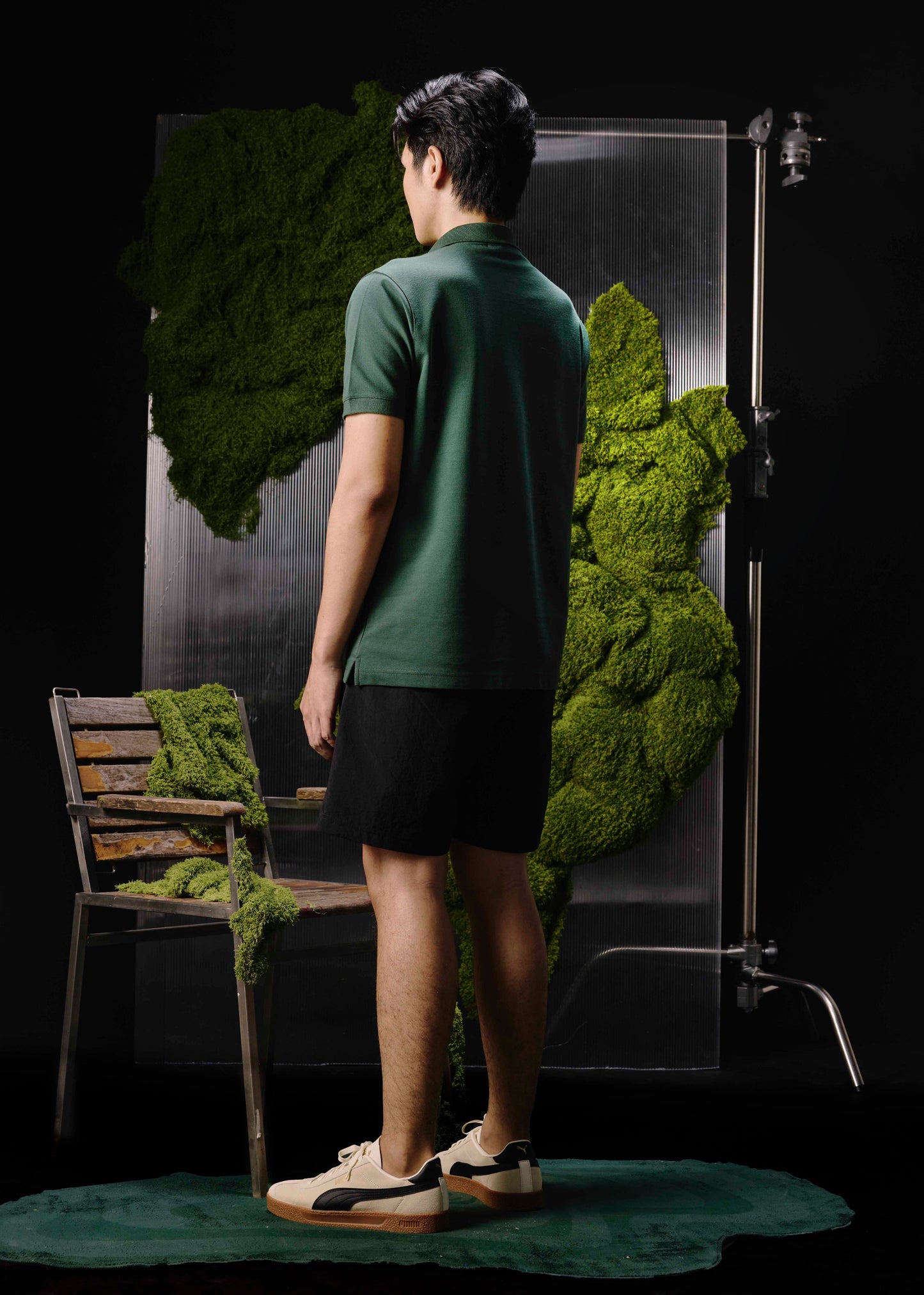 เสื้อโปโลสีเขียวเมจิคัลฟอเรสต์ ทรงเรกูล่าร์ฟิตพร้อมกระเป๋า