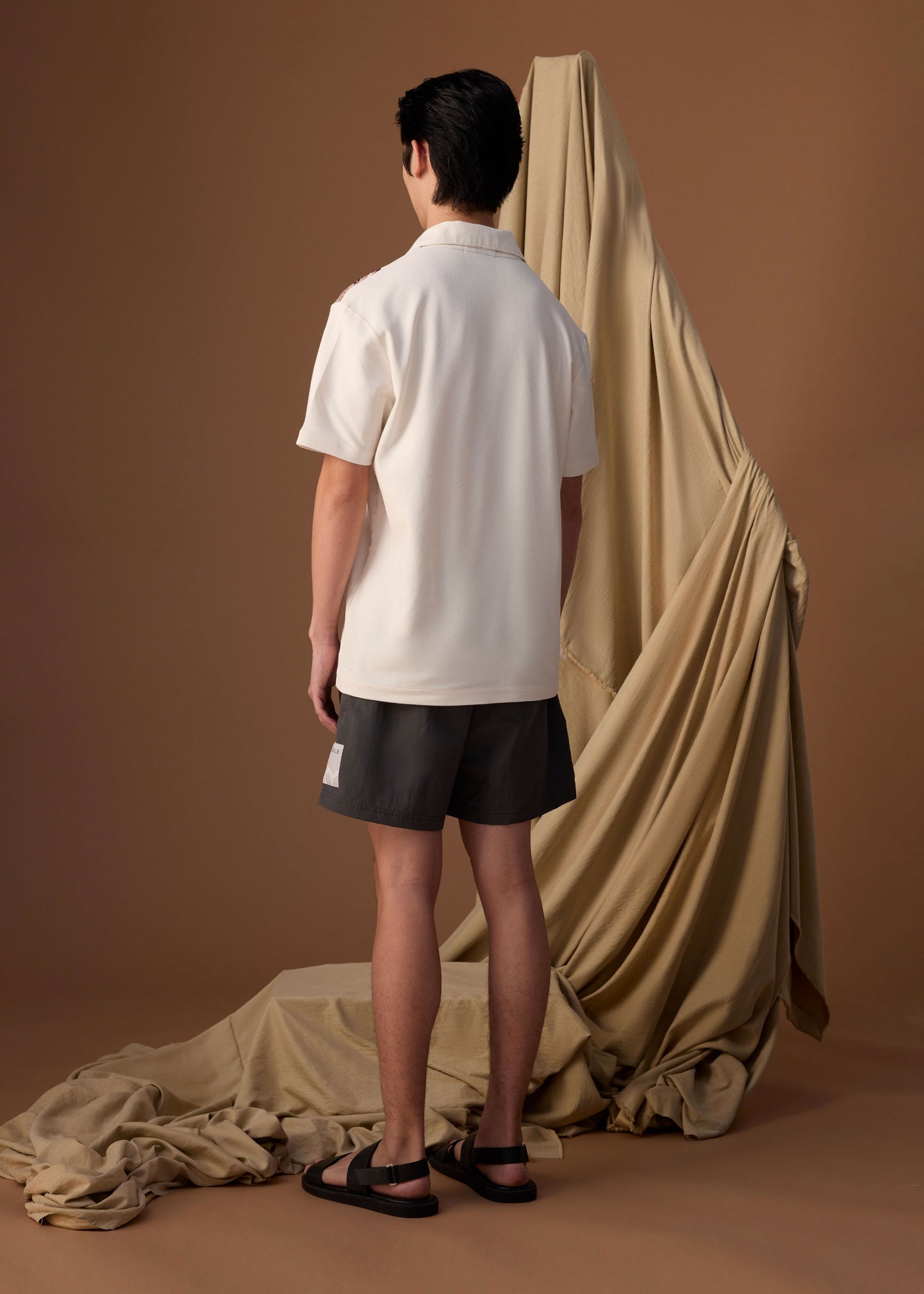 BEIGE CUSTOM FIT CUBAN COLLAR SHIRT WITH FABRIC PRINT