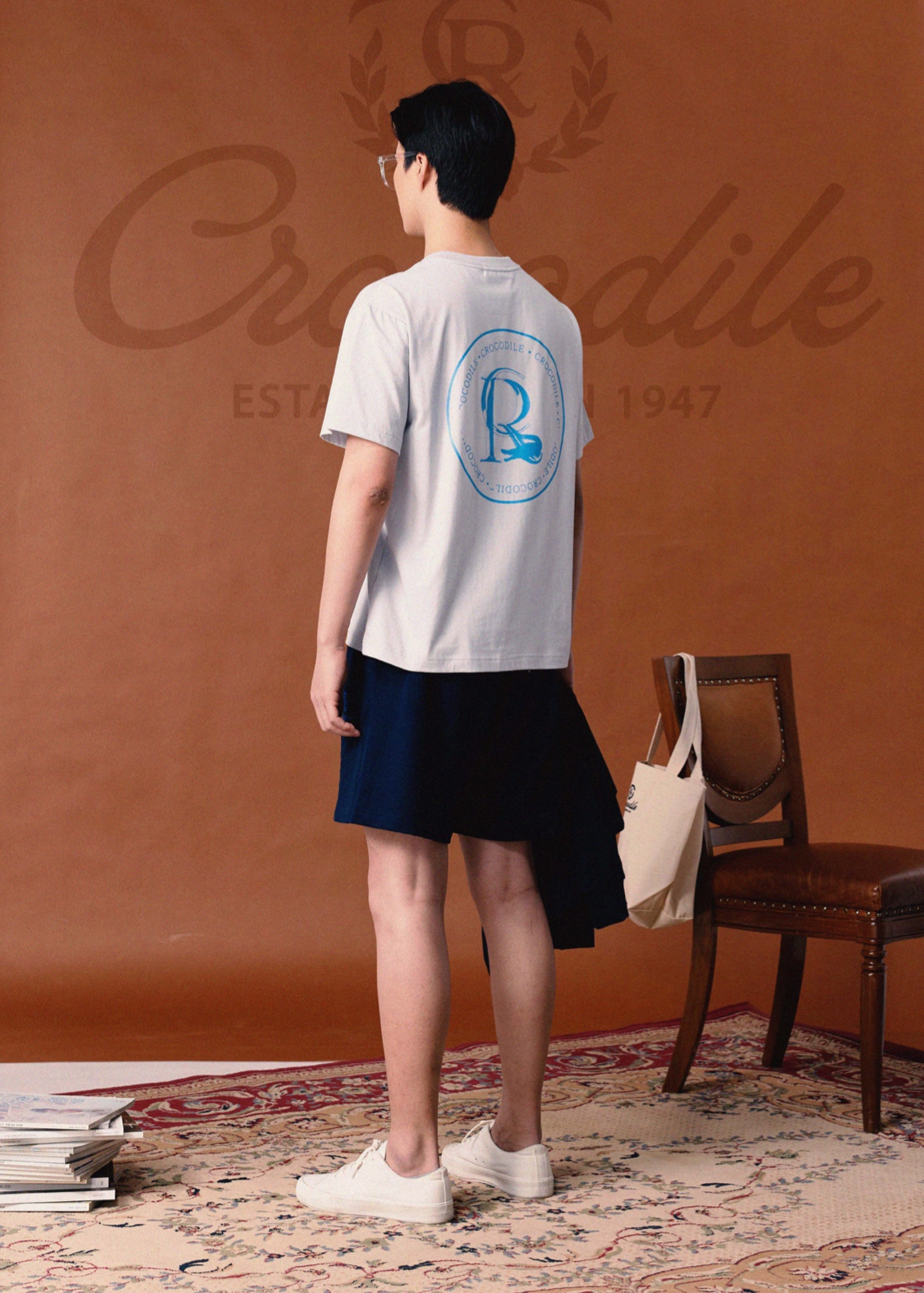 GREY OVERSIZED FIT CREW NECK SHORT SLEEVE T-SHIRT WITH GRAPHIC PRINT