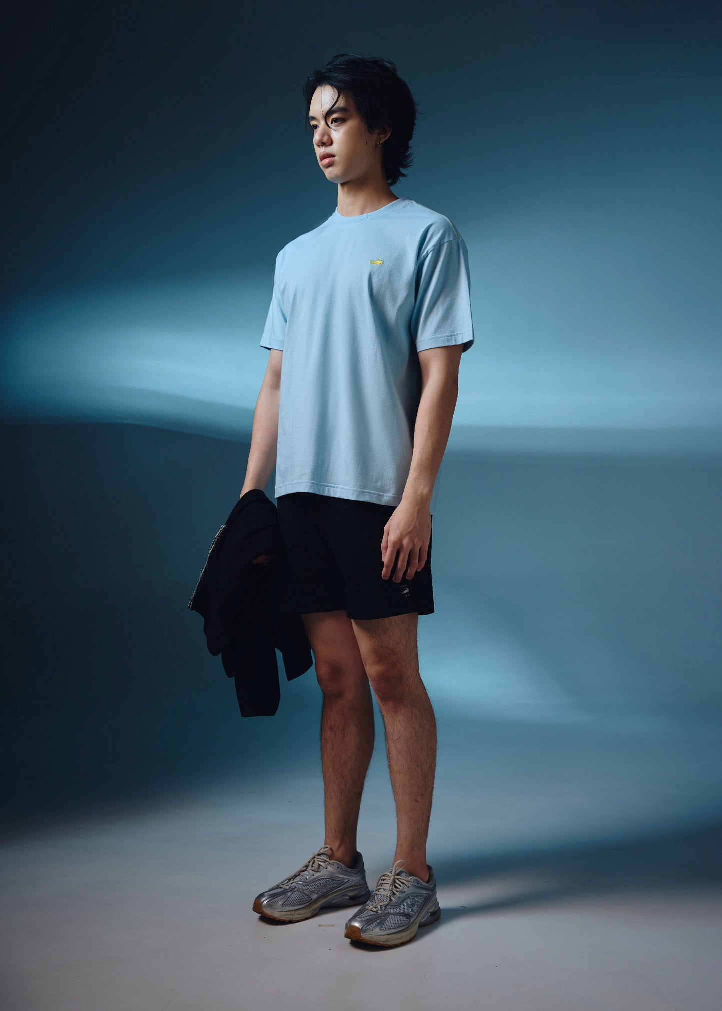 STARLIGHT BLUE OVERSIZED CREW NECK SHORT SLEEVE T-SHIRT WITH GRAPHIC PRINT