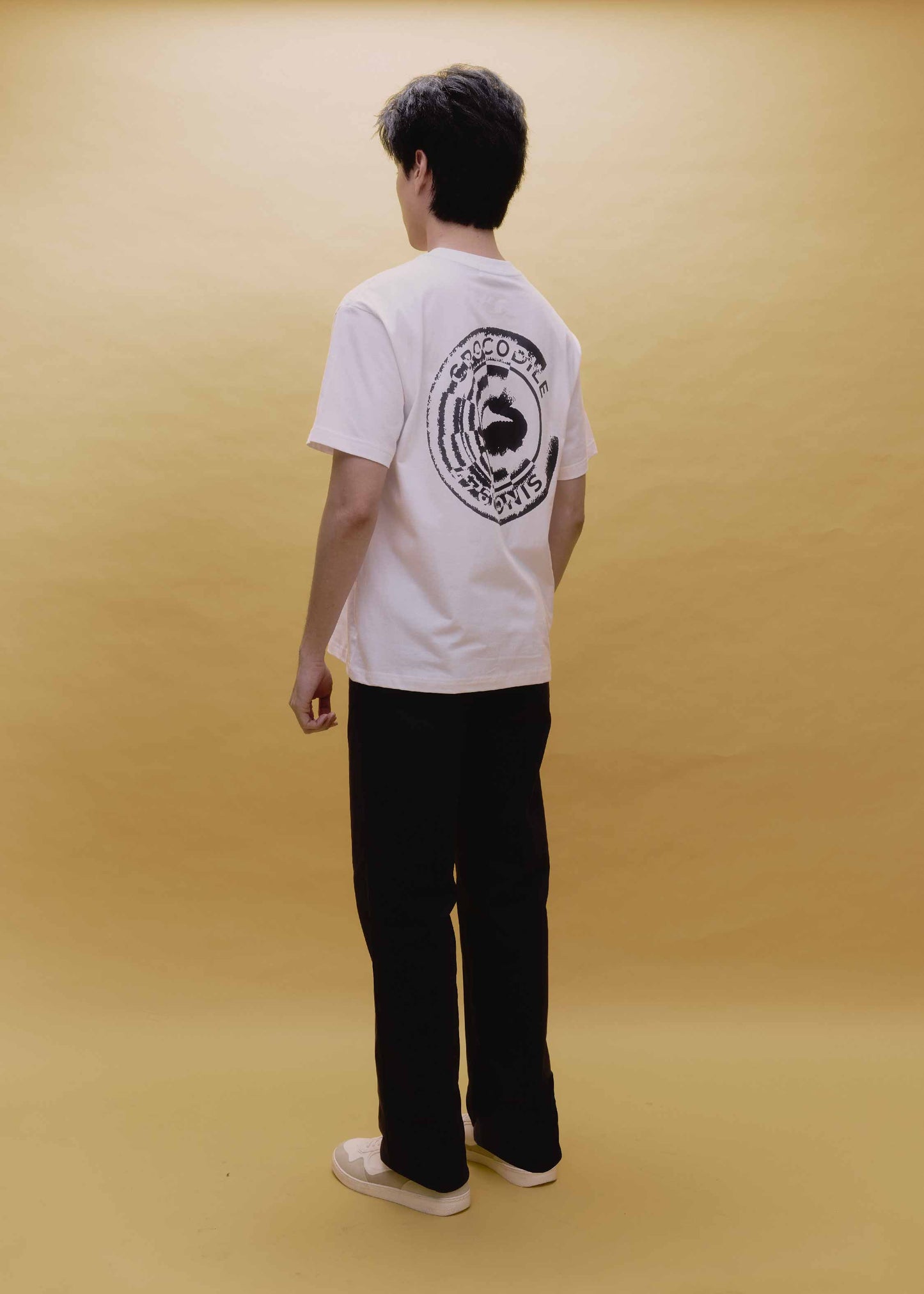 WHITE OVERSIZED CREW NECK SHORT SLEEVE T-SHIRT WITH GRAPHIC PRINT