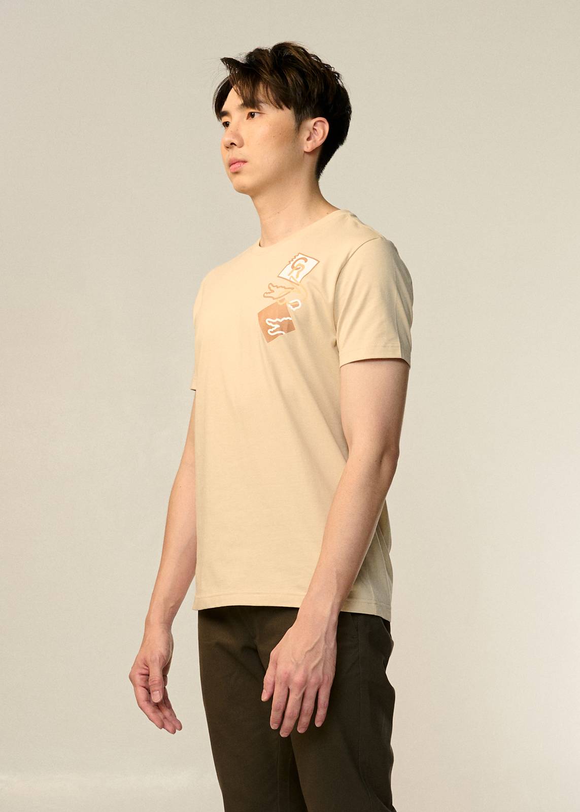 ENHANCED NEUTRALS CUSTOM FIT CREW NECK T-SHIRT WITH GRAPHIC PRINT