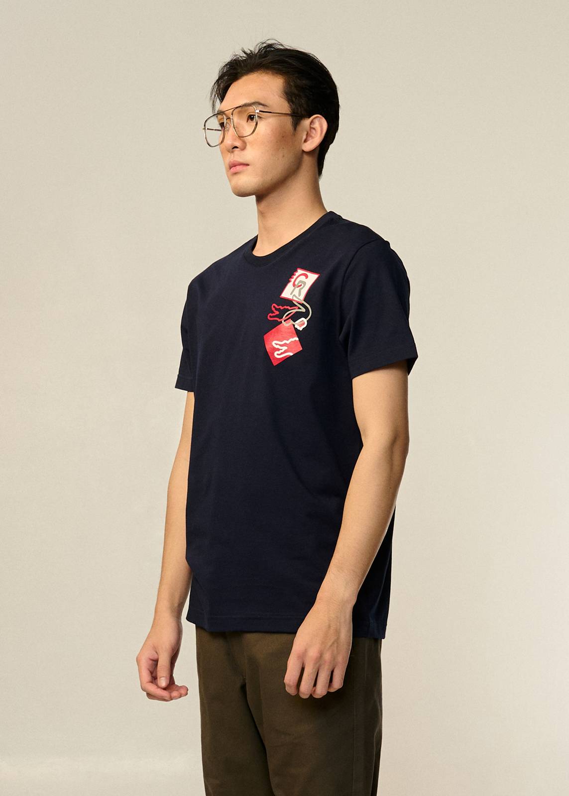 NAVY CUSTOM FIT CREW NECK T-SHIRT WITH GRAPHIC PRINT