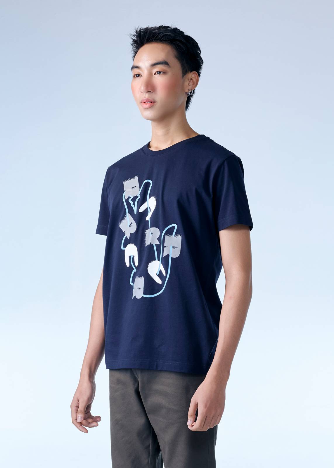 NAVY CUSTOM FIT CREW NECK T-SHIRT WITH GRAPHIC PRINT