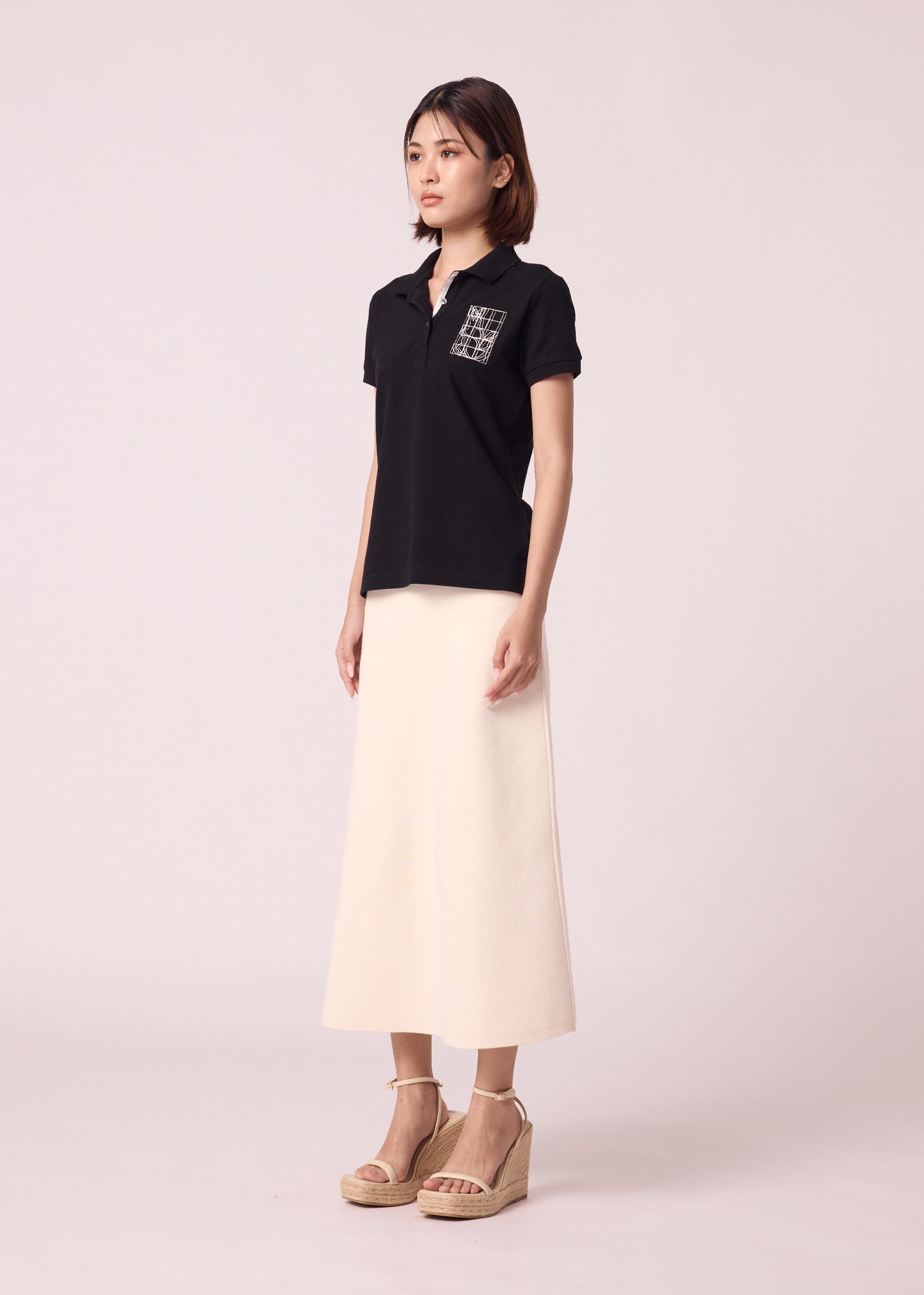 WOMEN TAPERED FIT POLO SHIRT WITH EMBROIDERY