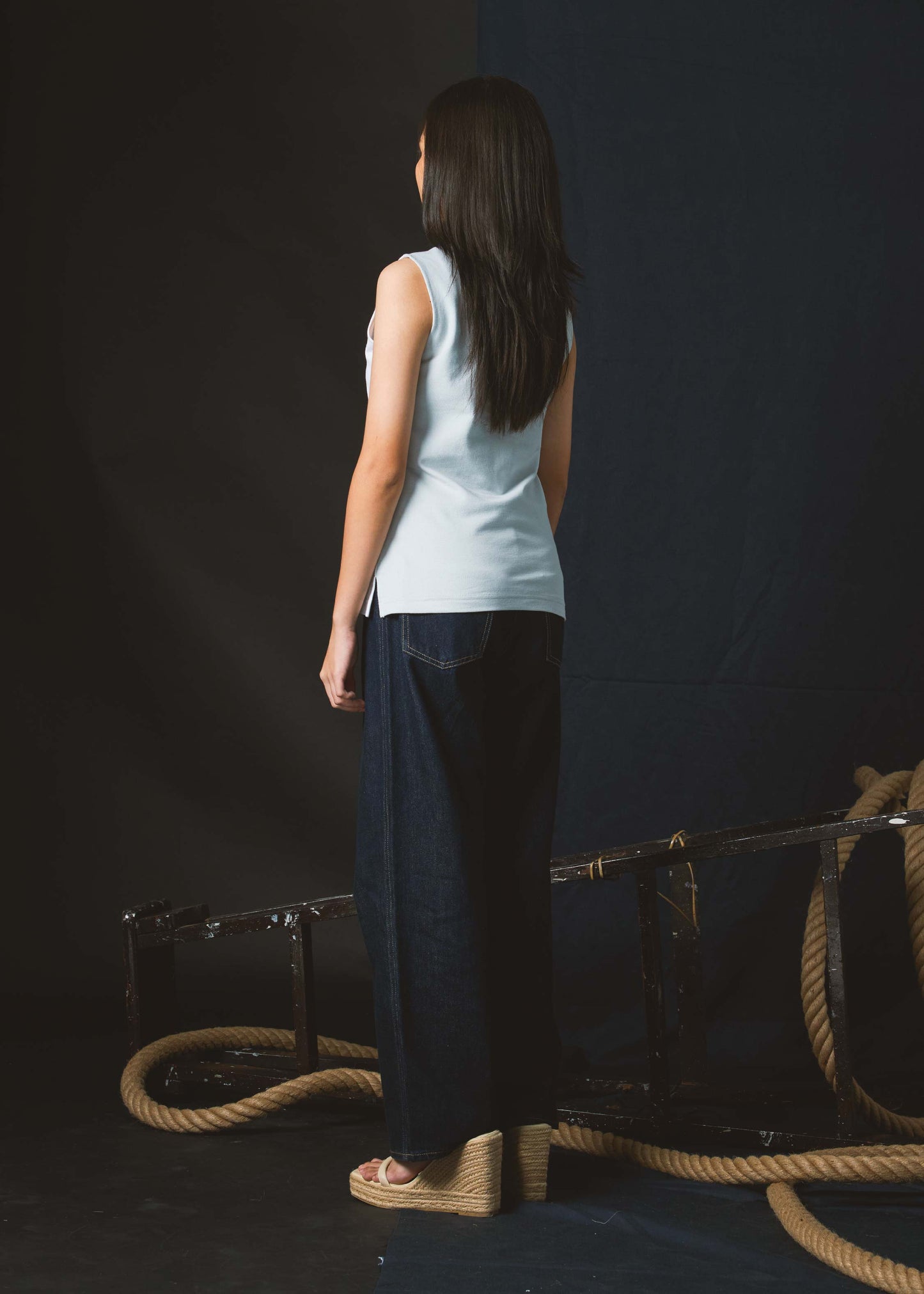 WHITE WOMEN TAPERED FIT SLEEVELESS POLO WITH EMBROIDERY