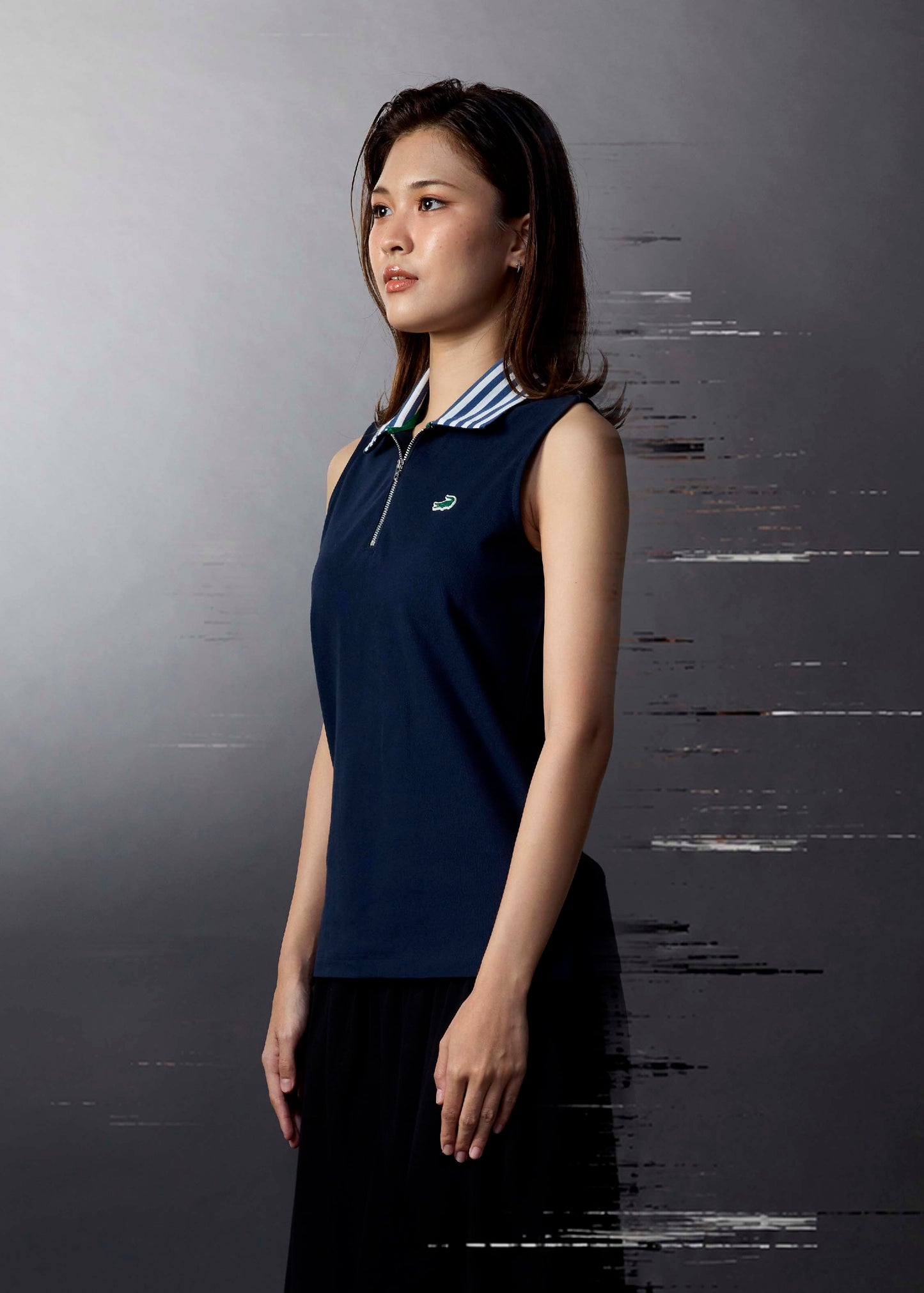 NAVY WOMEN TAPERED FIT SLEEVELESS POLO WITH ZIP PLACKET