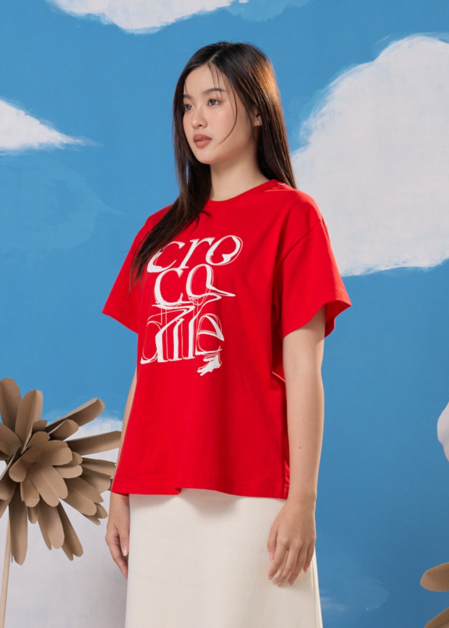 CHERRY TOMATO OVERSIZED FIT CREW NECK SHORT SLEEVE T-SHIRT WITH GRAPHIC PRINT