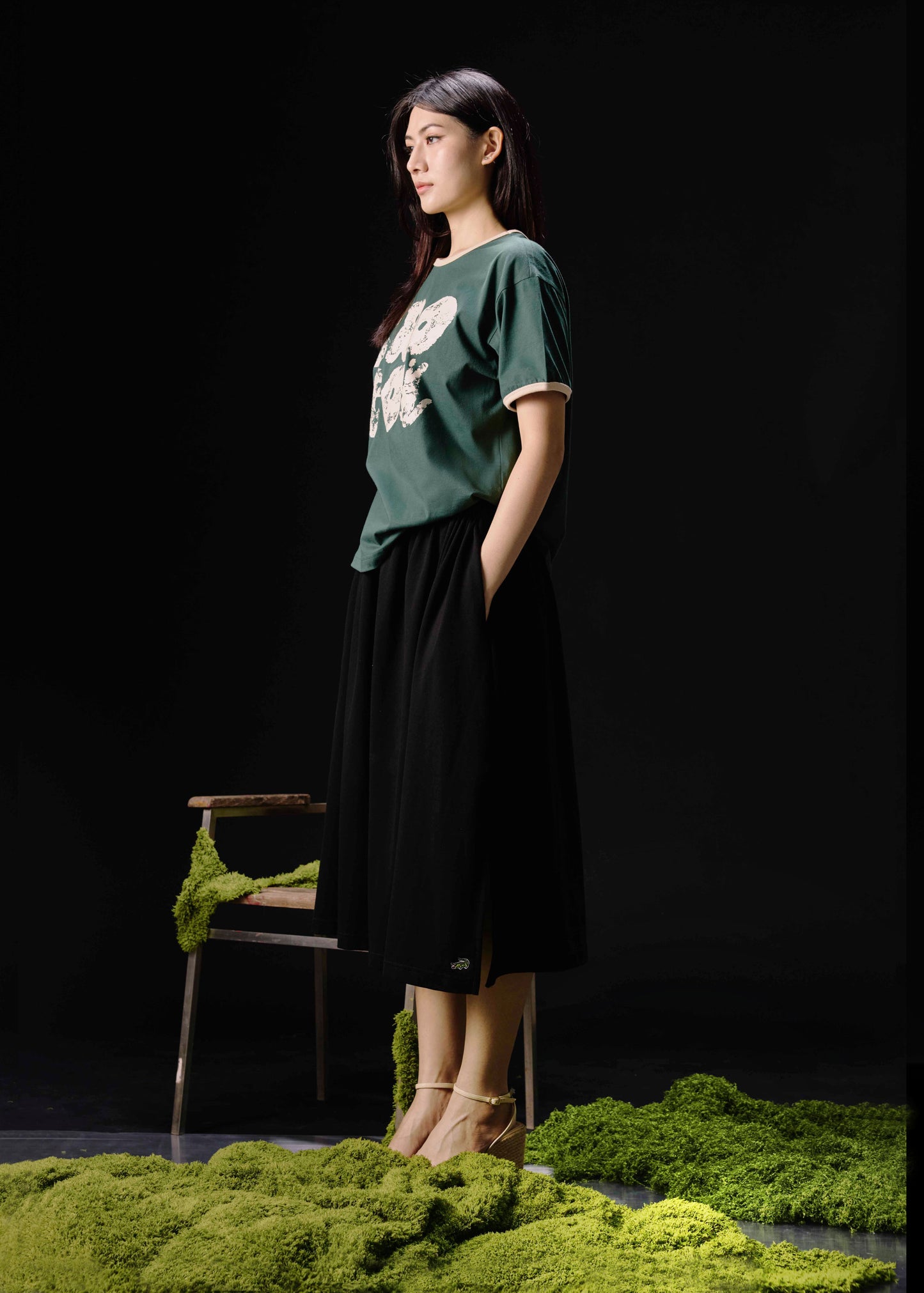 MAGICAL FOREST OVERSIZED FIT CREW NECK SHORT SLEEVE T-SHIRT WITH GRAPHIC PRINT