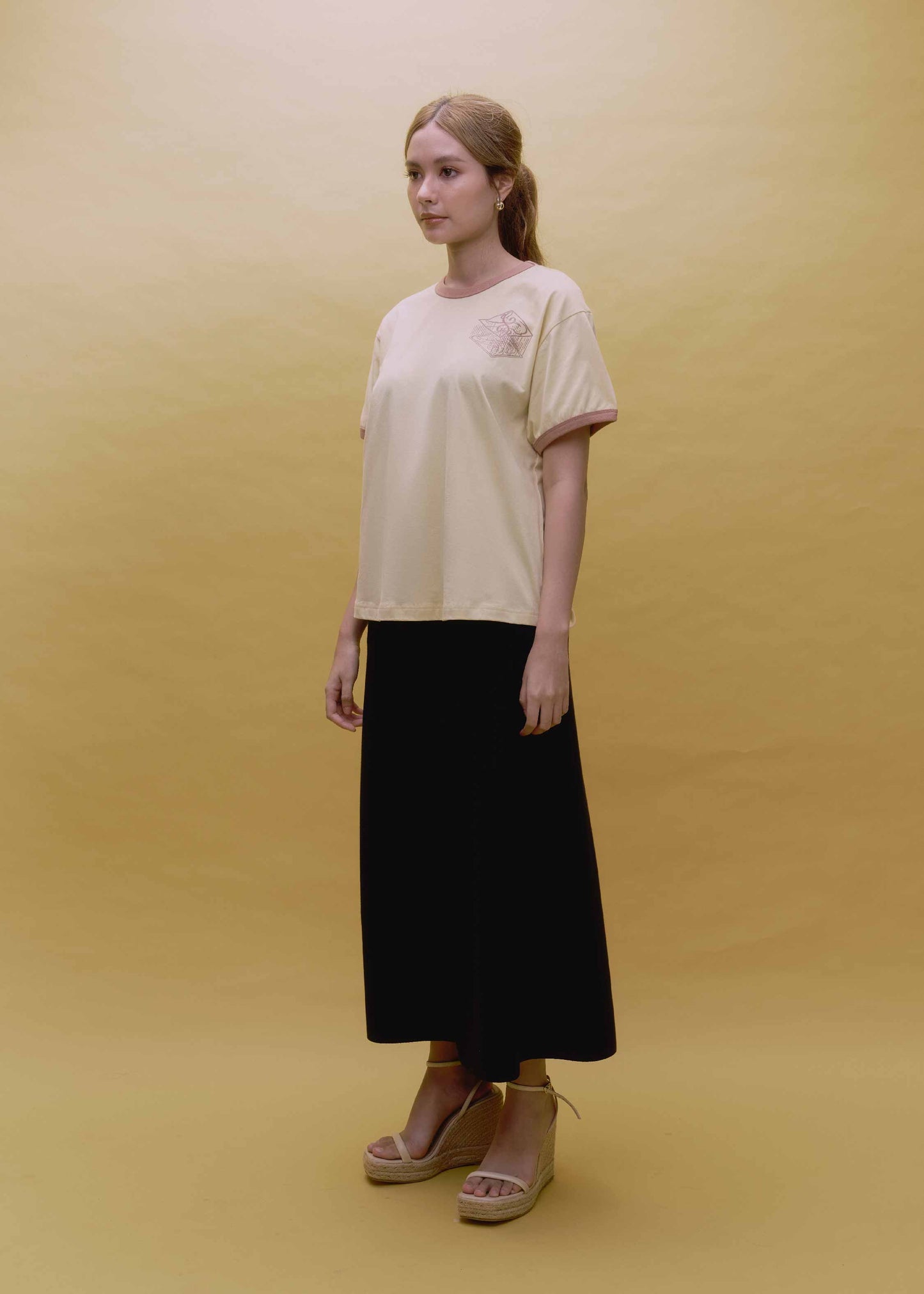 SUNLIGHT YELLOW OVERSIZED FIT CREW NECK SHORT SLEEVE T-SHIRT WITH GRAPHIC PRINT