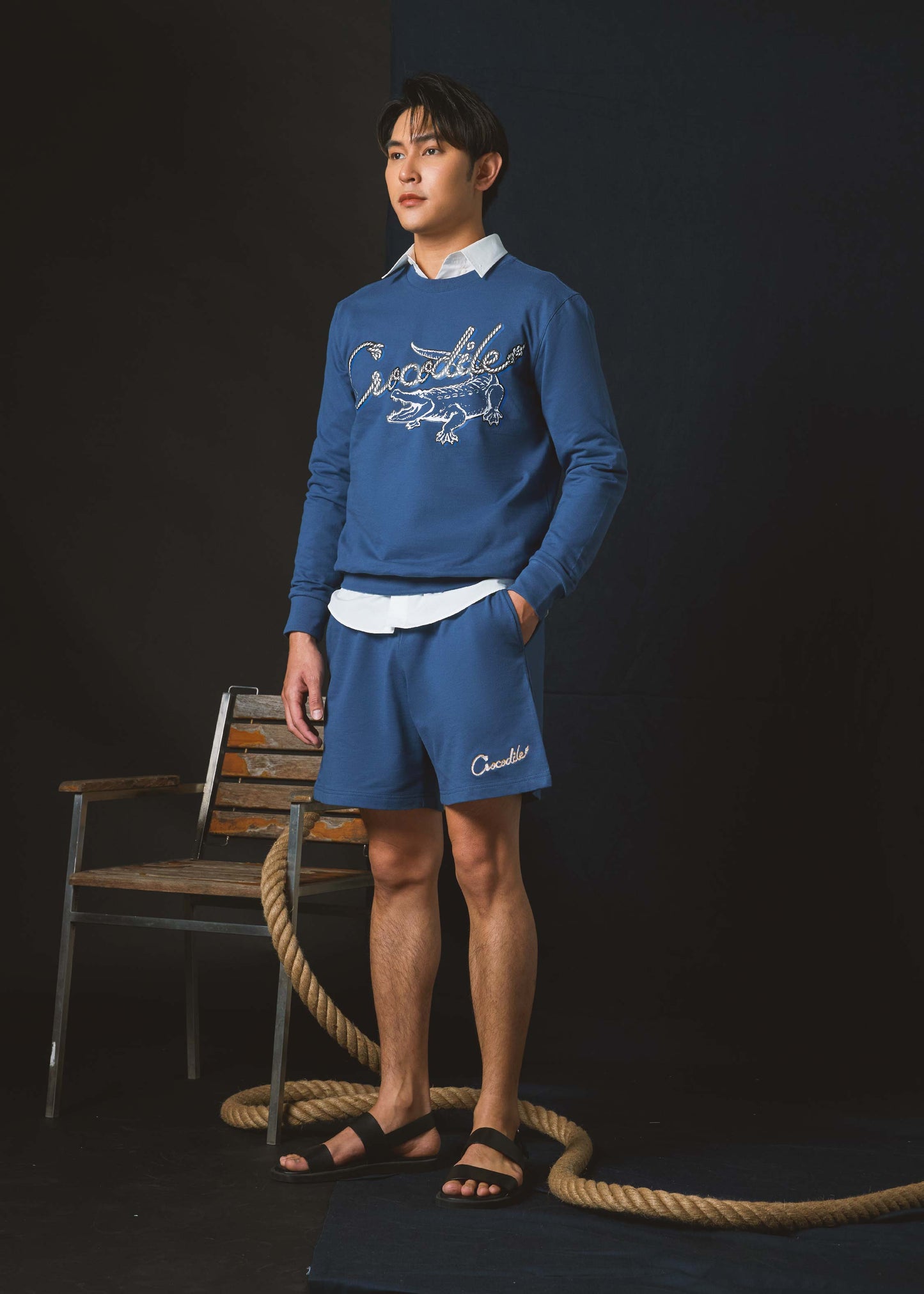 NAVAL ACADEMY BLUE CUSTOM FIT SWEATERS WITH GRAPHIC PRINT