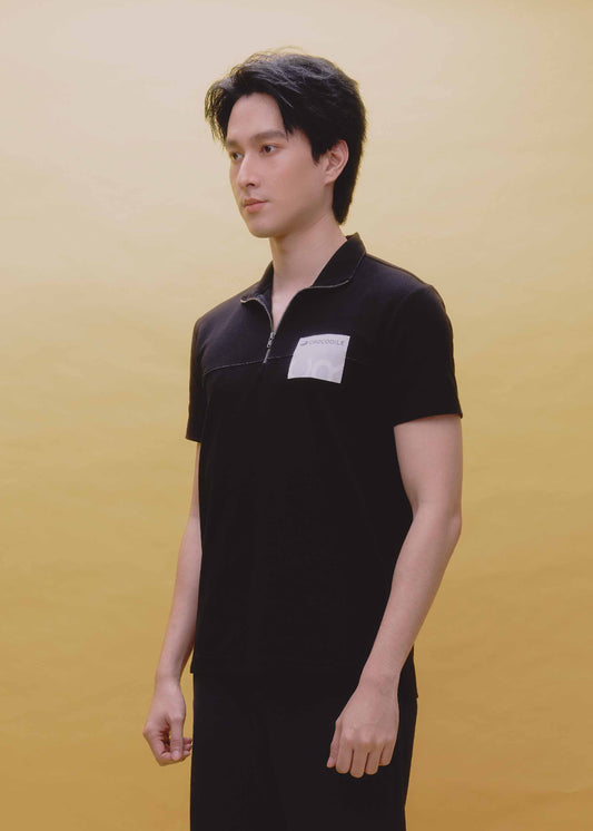 เสื้อโปโลทรงคัสตอมฟิตดำ