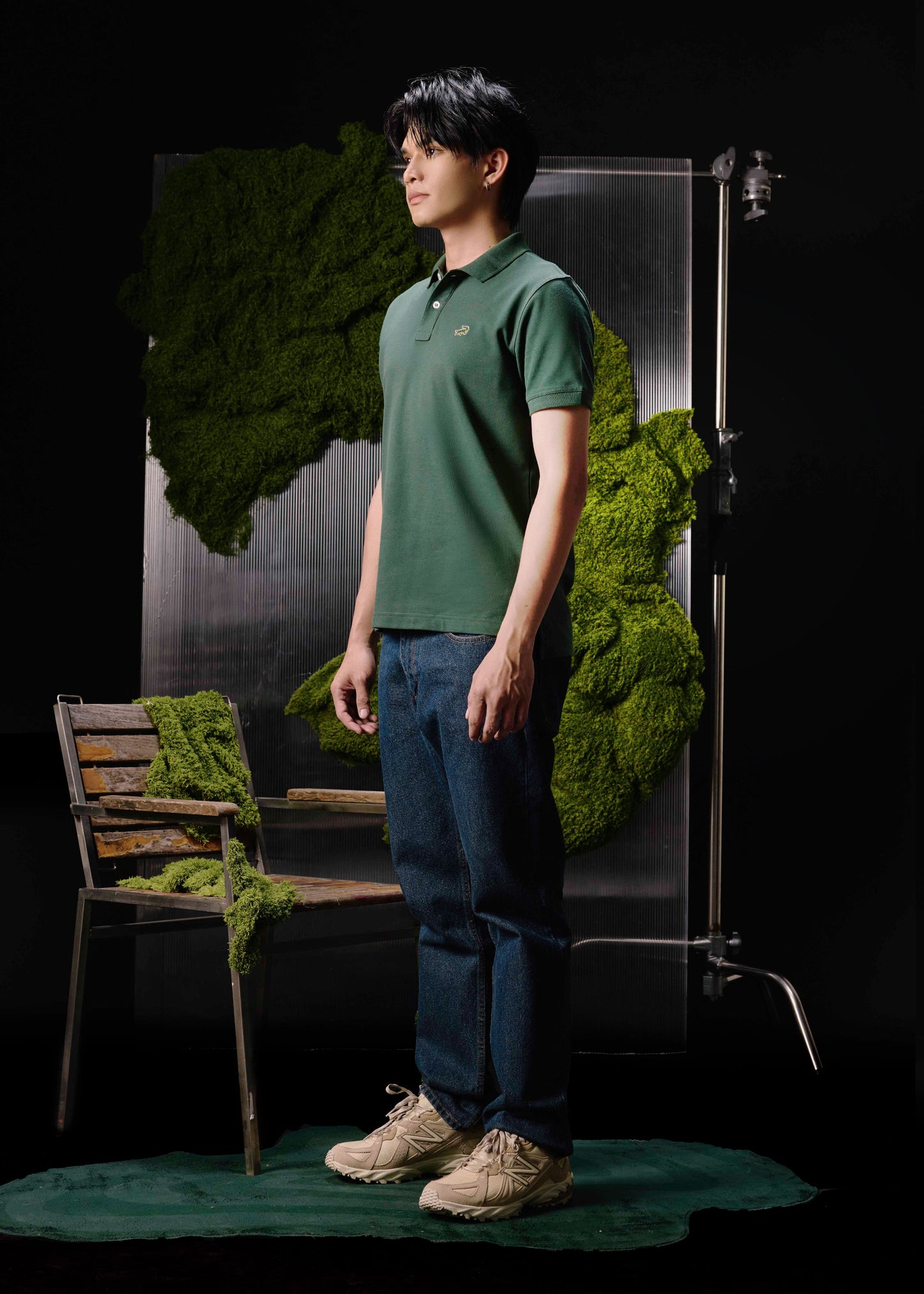 เสื้อโปโลสีเขียวเมจิคัลฟอเรสต์ทรงสลิมฟิต