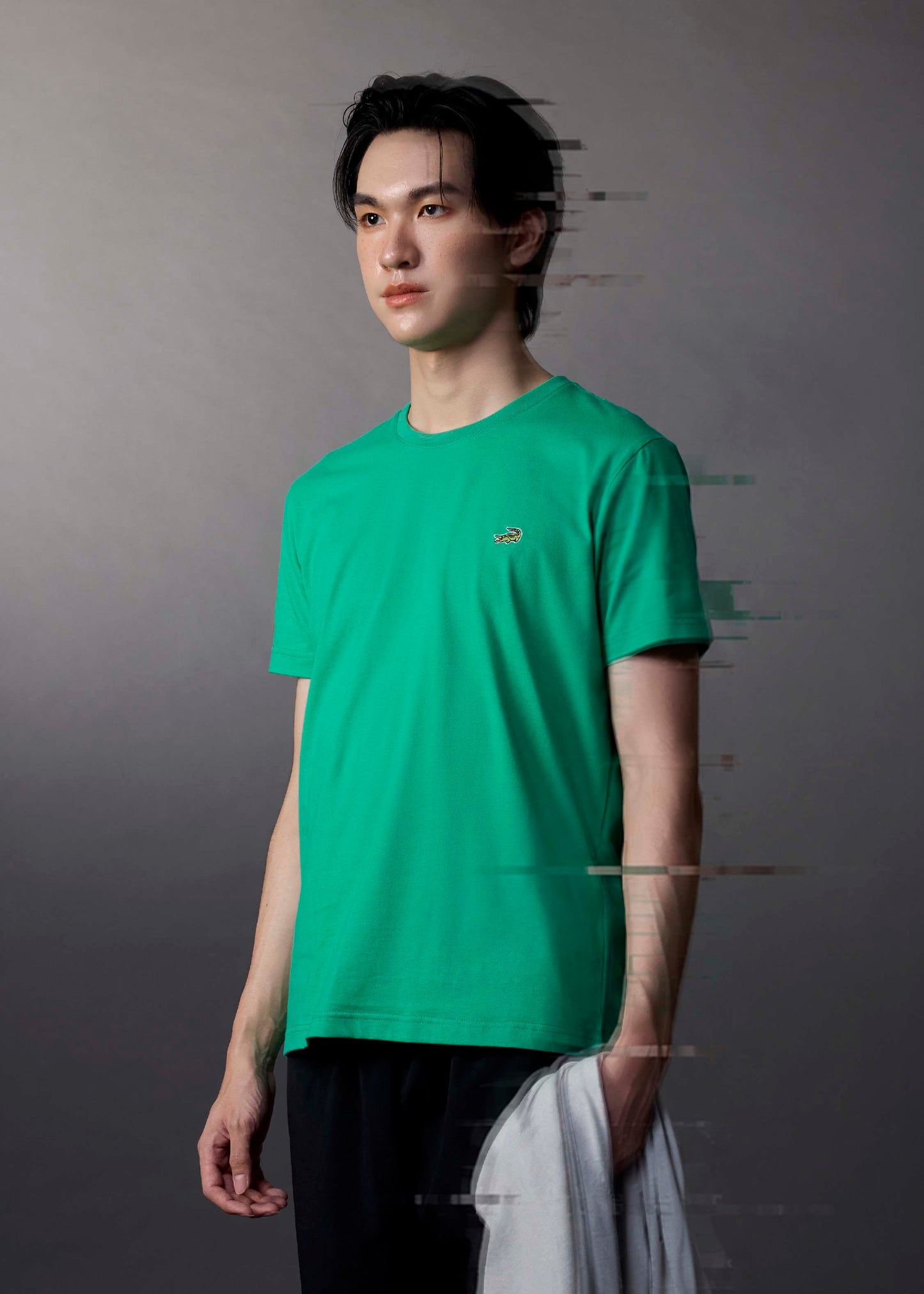 เสื้อยืดคอกลมสีอะควอติกออว์ทรงคัสตอมฟิต