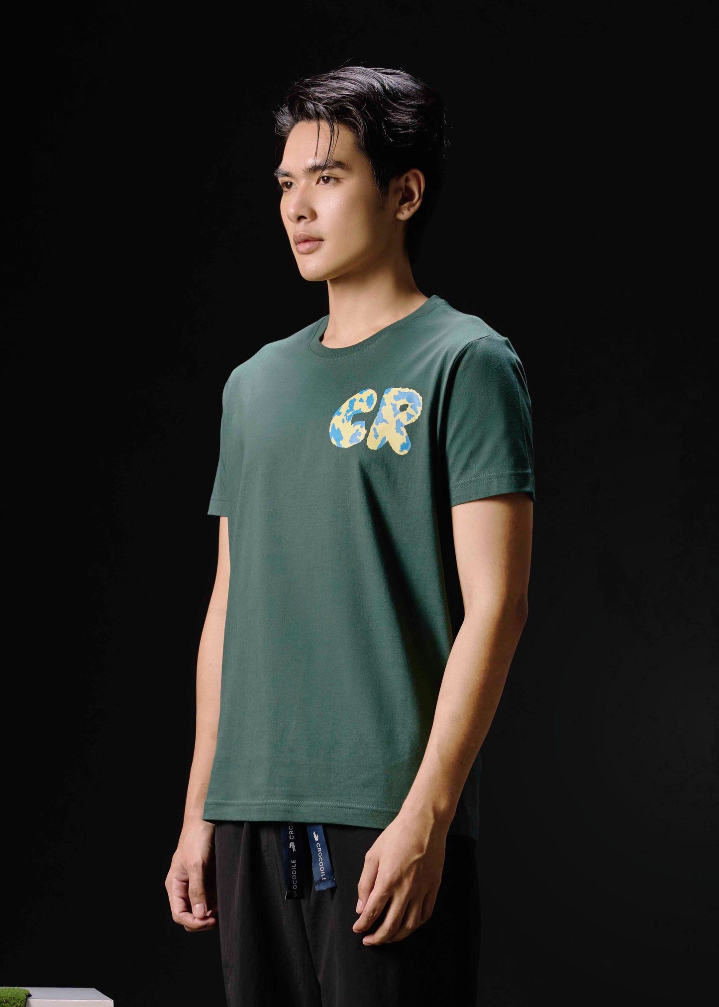 MAGICAL FOREST CUSTOM FIT CREW NECK SHORT SLEEVE T-SHIRT WITH GRAPHIC PRINT