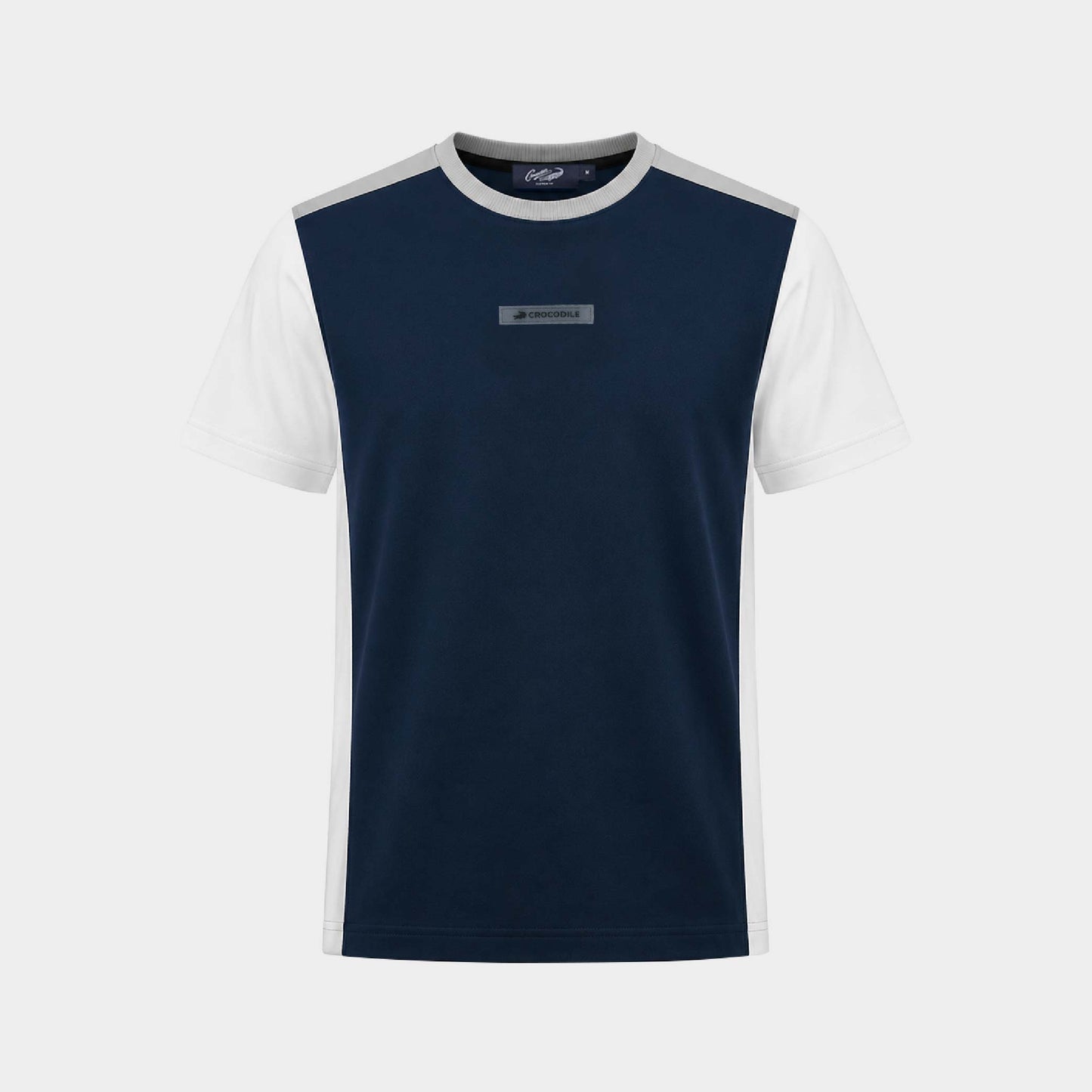 เสื้อยืดคอกลมคัลเลอร์บล็อคทรงคัสตอมฟิตพร้อมโลโก้ยาง