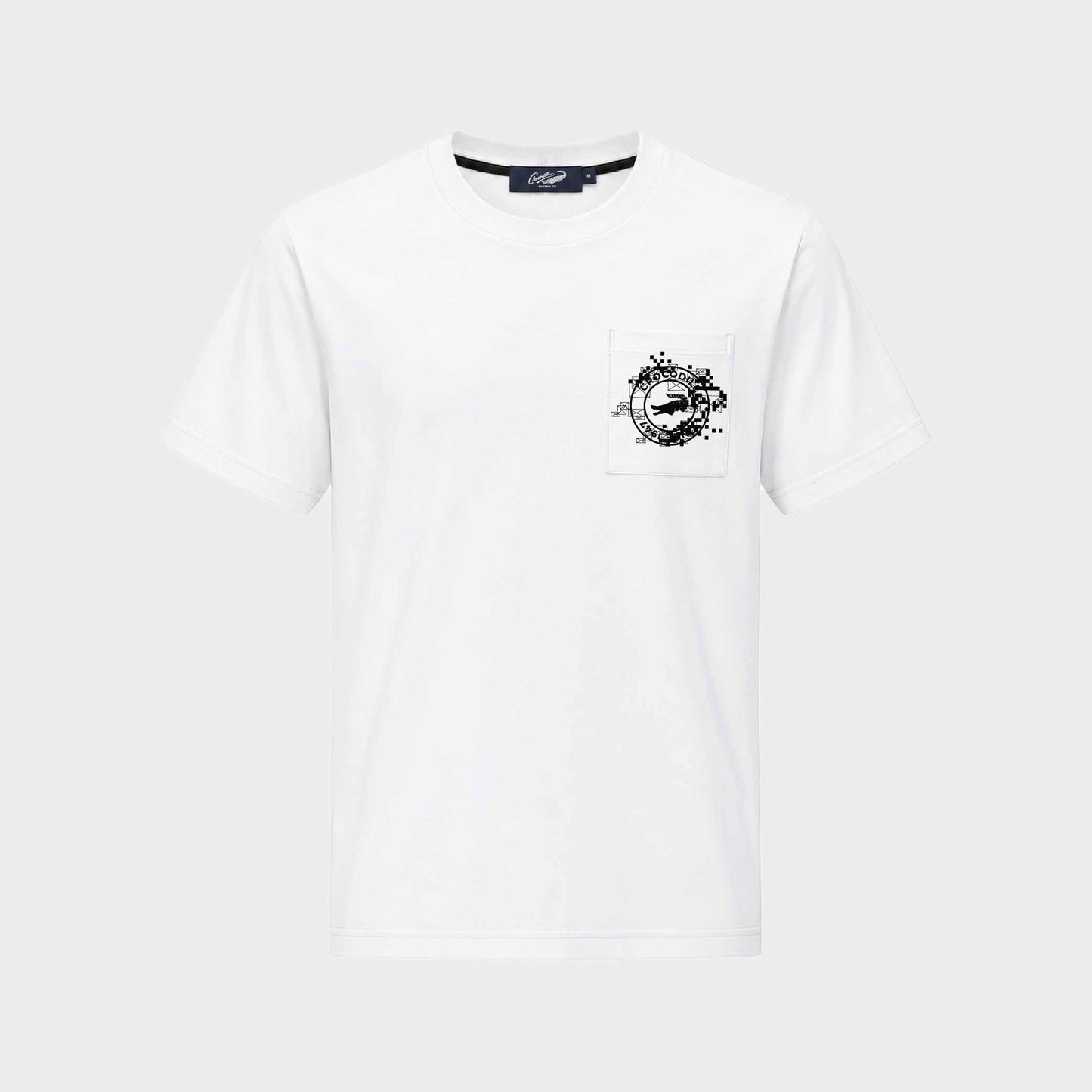 เสื้อยืดคอกลสีขาวทรงคัสตอมฟิตพร้อมลายกราฟฟิกและกระเป๋า