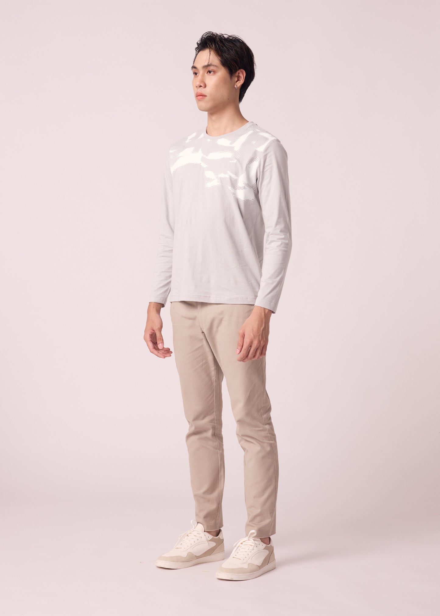 GREY CUSTOM FIT CREW NECK LONG SLEEVE T-SHIRT WITH GRAPHIC PRINT