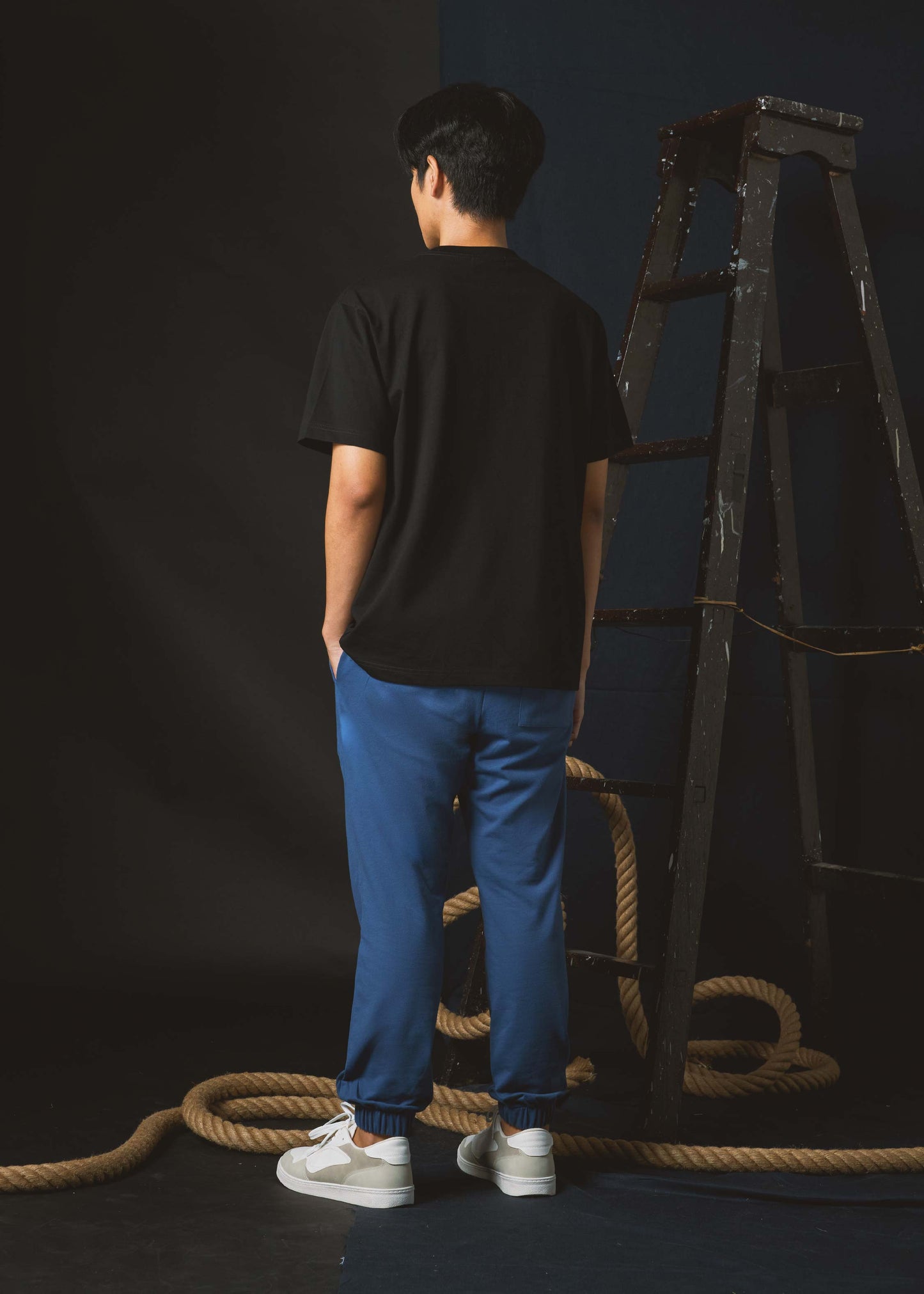 BLACK OVERSIZED FIT CREW NECK SHORT SLEEVE T-SHIRT WITH GRAPHIC PRINT